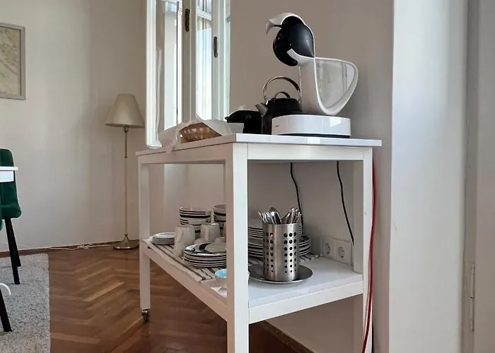 Sea Whisper * Lovran