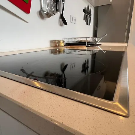 Sea Whisper Daire Lovran