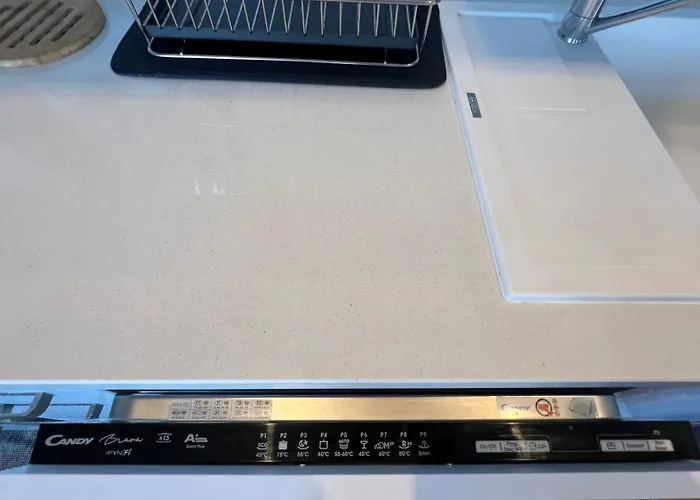 Sea Whisper * Lovran